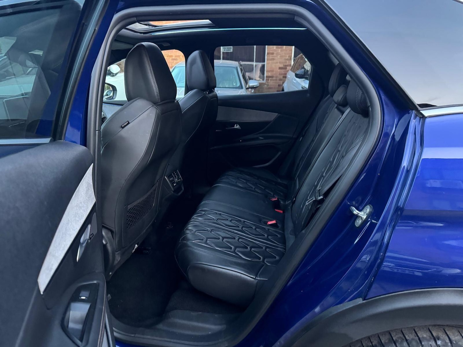 Used Peugeot 3008 2017 for sale - 76398962: Photo 15