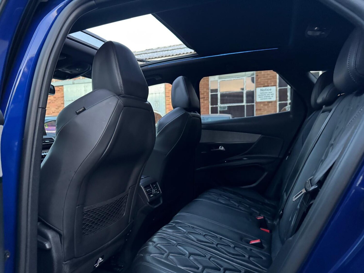 Used Peugeot 3008 2017 for sale - 76398962: Photo 42