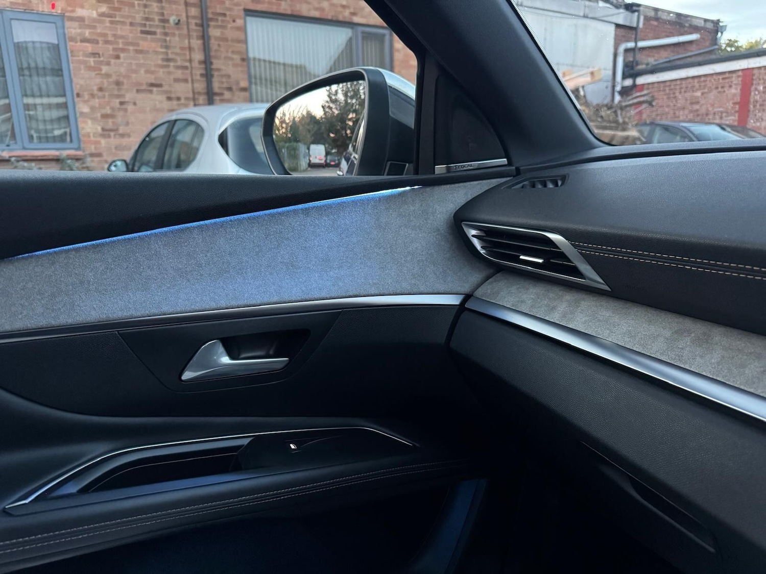 Used Peugeot 3008 2017 for sale - 76398962: Photo 55