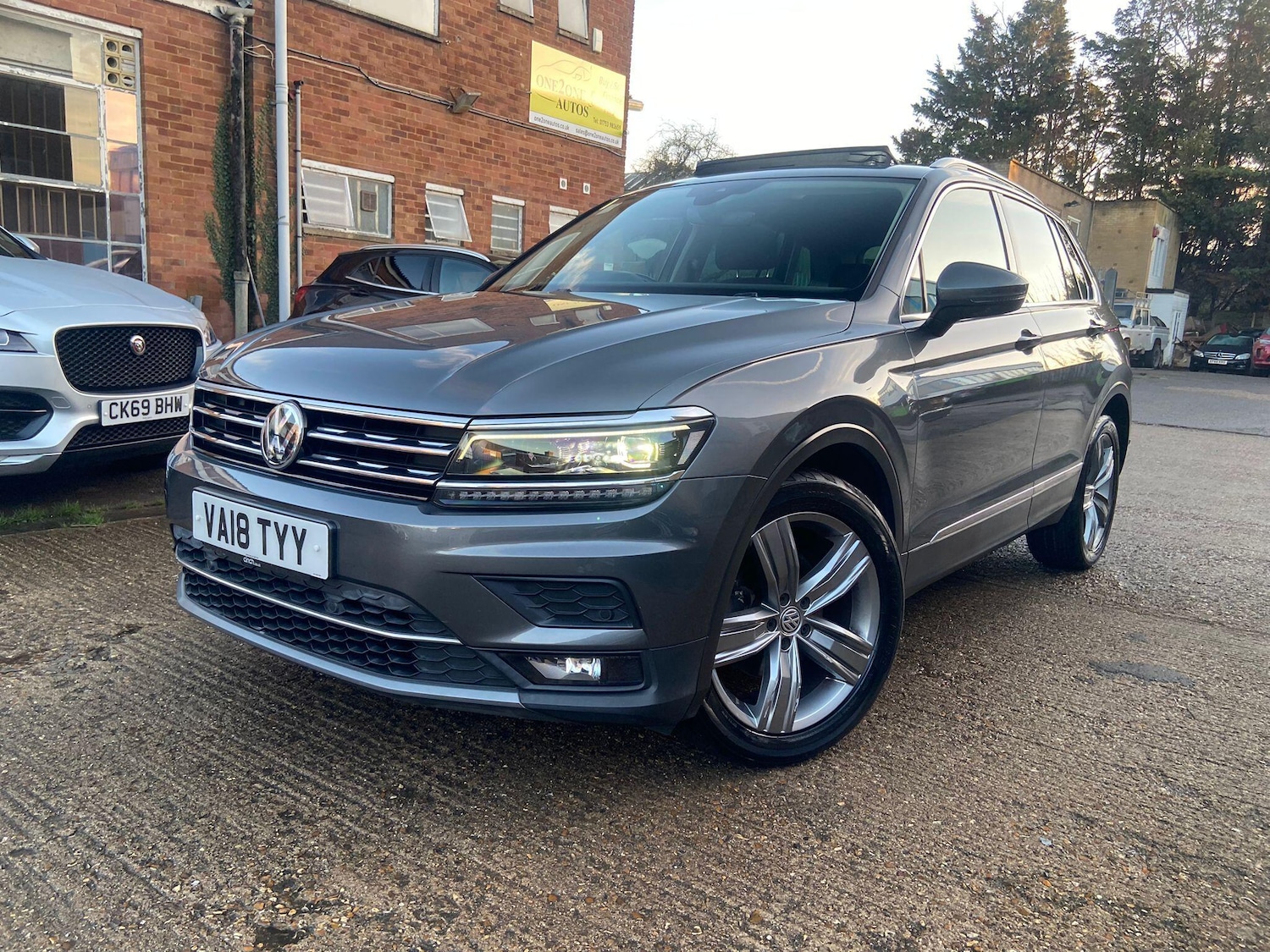 Used Volkswagen Tiguan 2018 for sale - 77229996: Photo 2