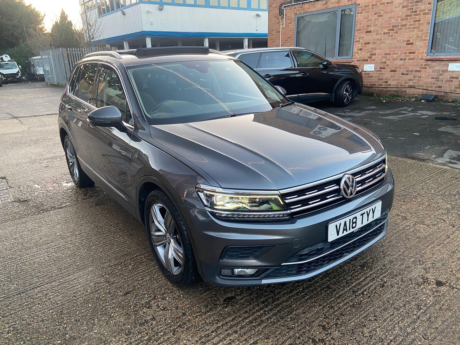 Used Volkswagen Tiguan 2018 for sale - 77229996: Photo 23