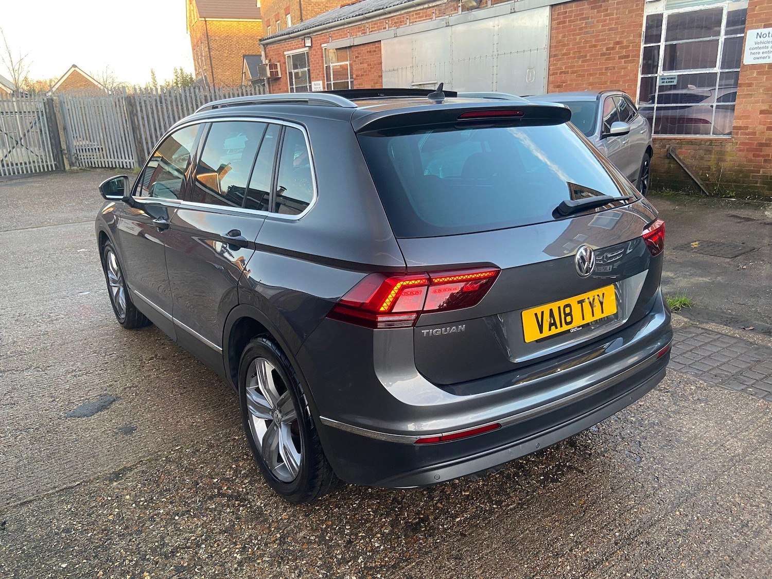 Used Volkswagen Tiguan 2018 for sale - 77229996: Photo 26