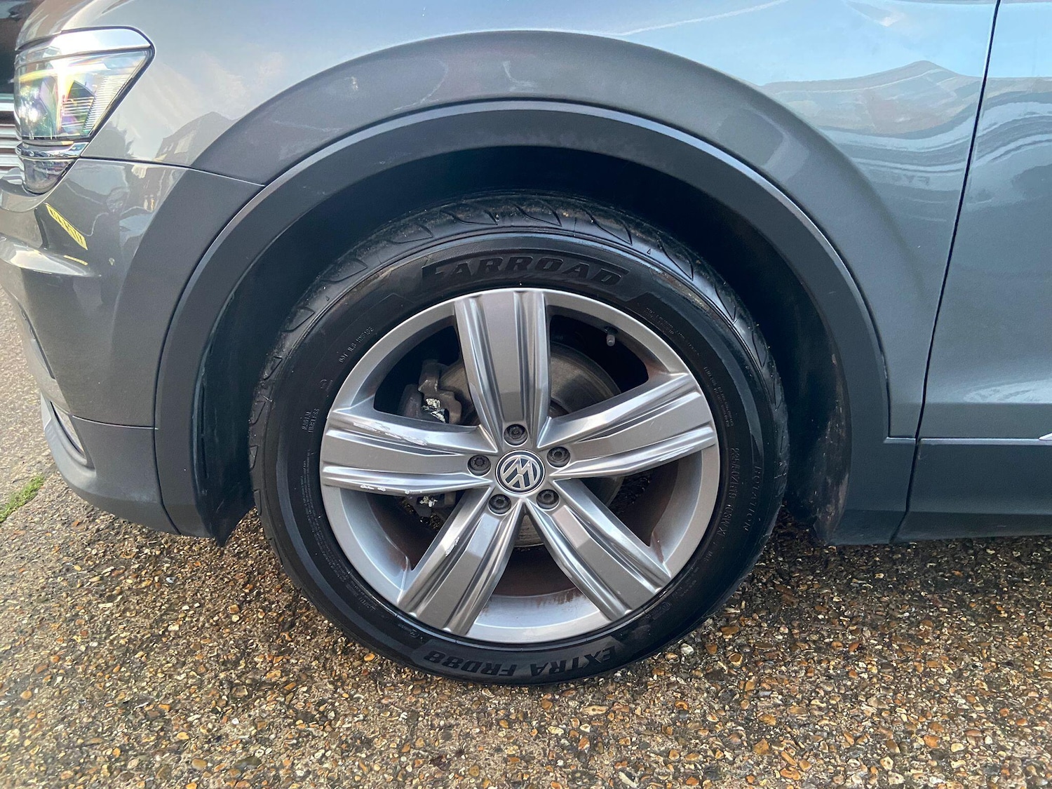 Used Volkswagen Tiguan 2018 for sale - 77229996: Photo 42