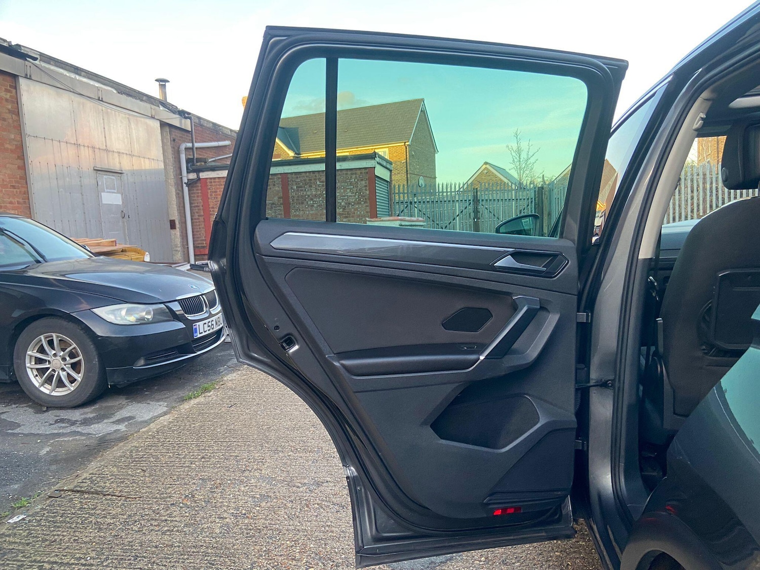 Used Volkswagen Tiguan 2018 for sale - 77229996: Photo 46