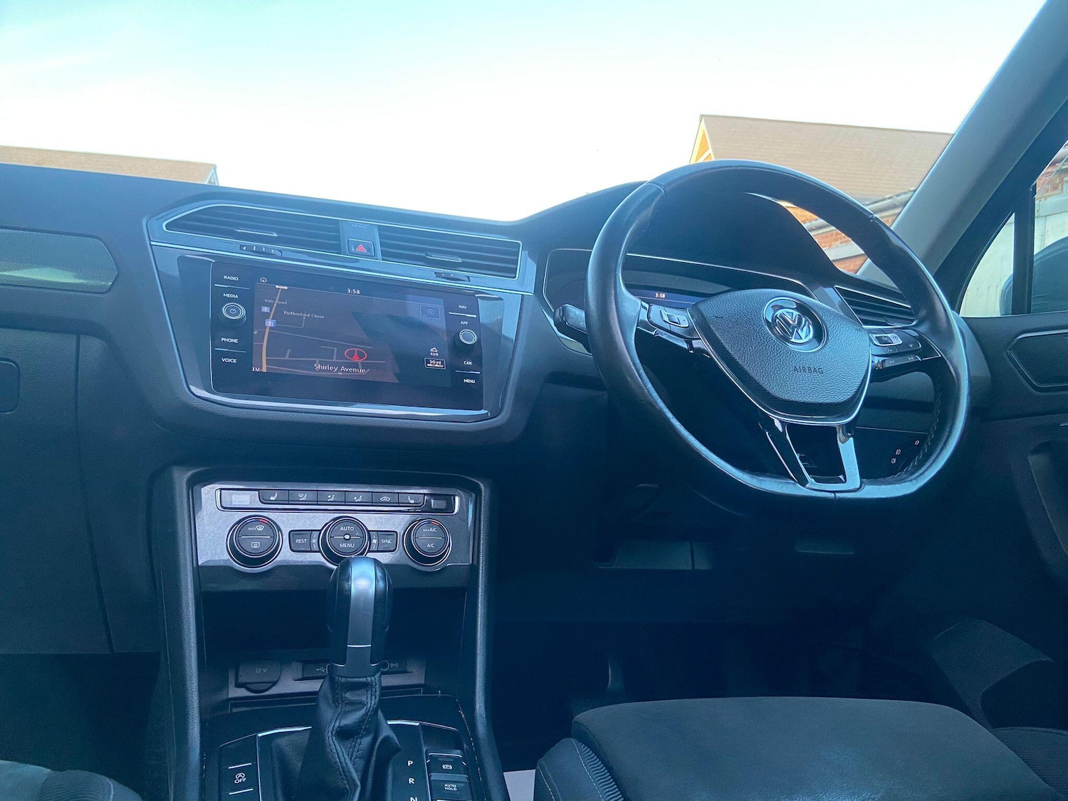 Used Volkswagen Tiguan 2018 for sale - 77229996: Photo 51