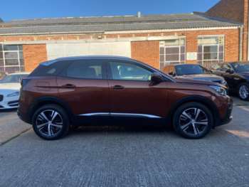 Used Peugeot 3008 2019 for sale - 74611628: Photo