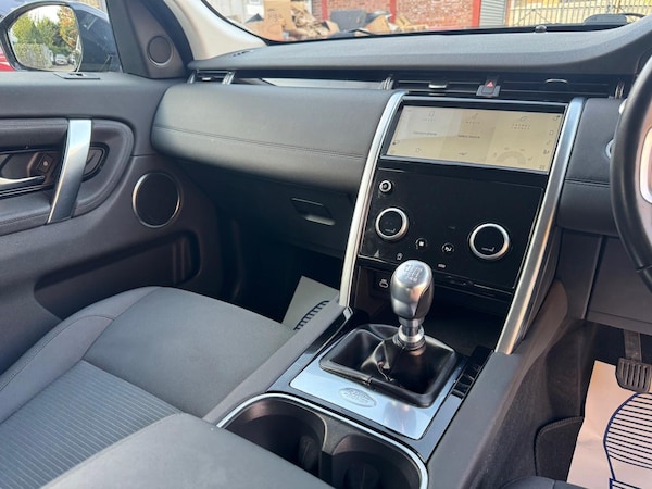 Used Land Rover Discovery Sport 2022 for sale - 76283530: Photo 19