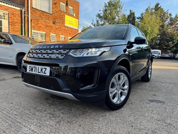 Used Land Rover Discovery Sport 2022 for sale - 76283530: Photo 2