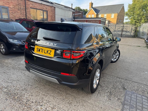 Used Land Rover Discovery Sport 2022 for sale - 76283530: Photo 3