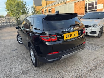 Used Land Rover Discovery Sport 2022 for sale - 76283530: Photo 4