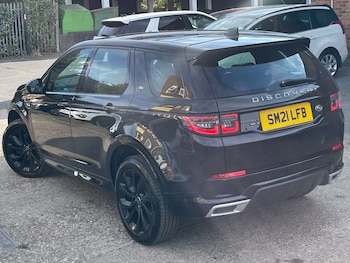 Used Land Rover Discovery Sport 2021 for sale - 79483515: Photo