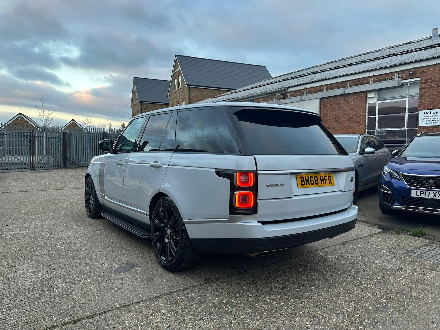 Used Land Rover Range Rover 2019 for sale - 77054127: Photo 10