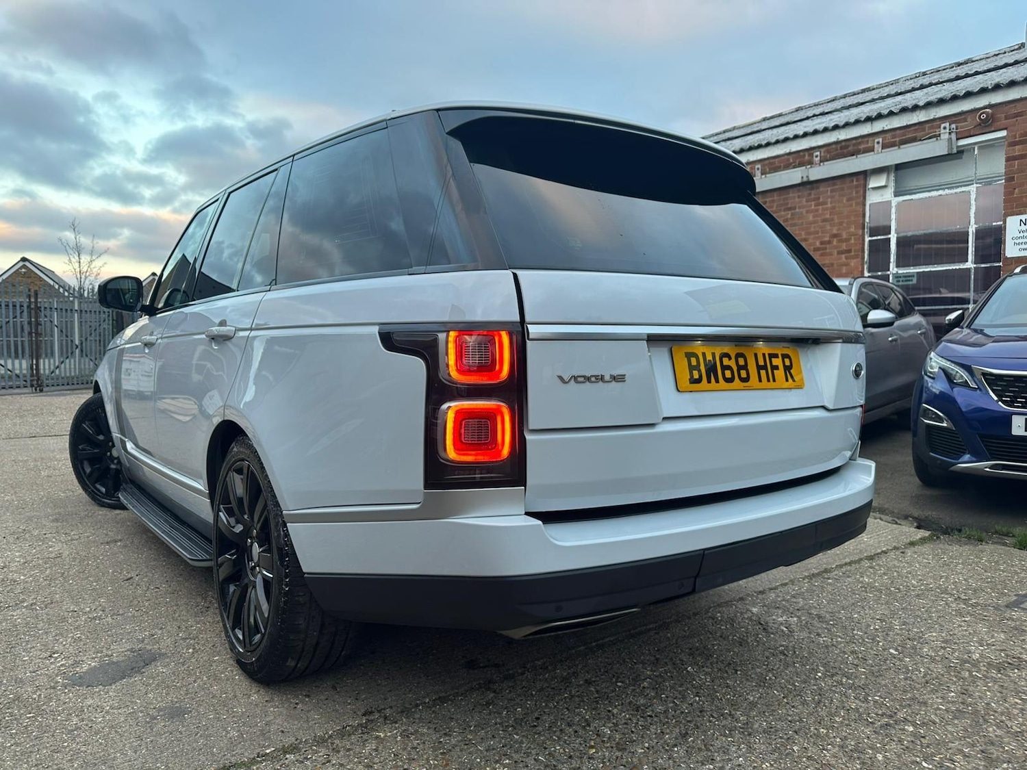 Used Land Rover Range Rover 2019 for sale - 77054127: Photo 22