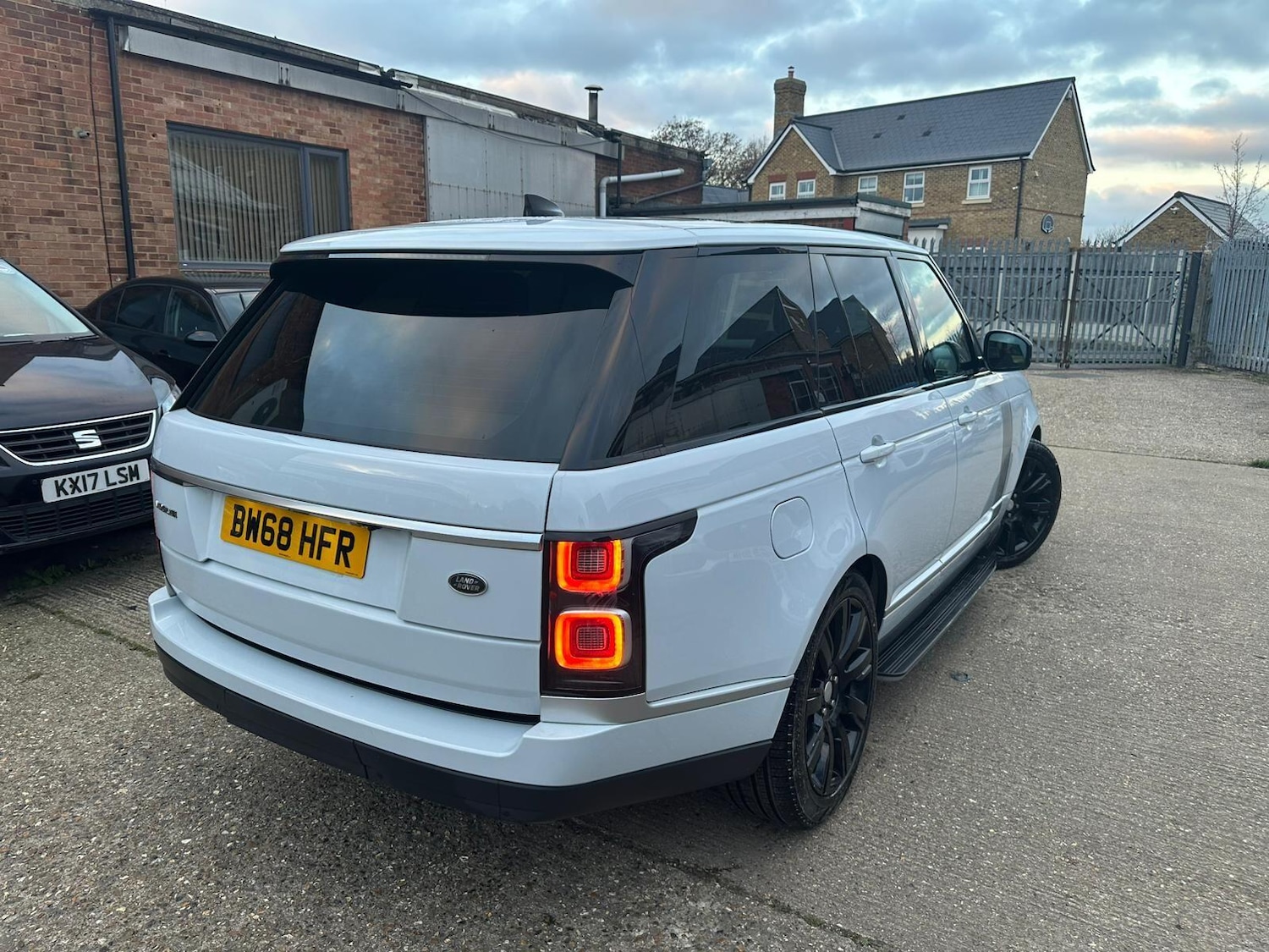 Used Land Rover Range Rover 2019 for sale - 77054127: Photo 3