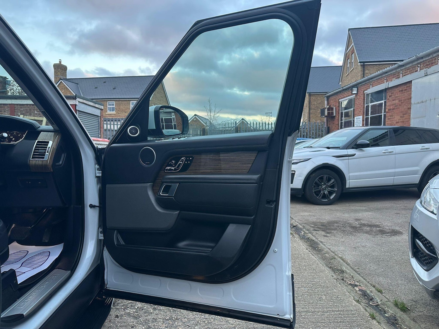 Used Land Rover Range Rover 2019 for sale - 77054127: Photo 43