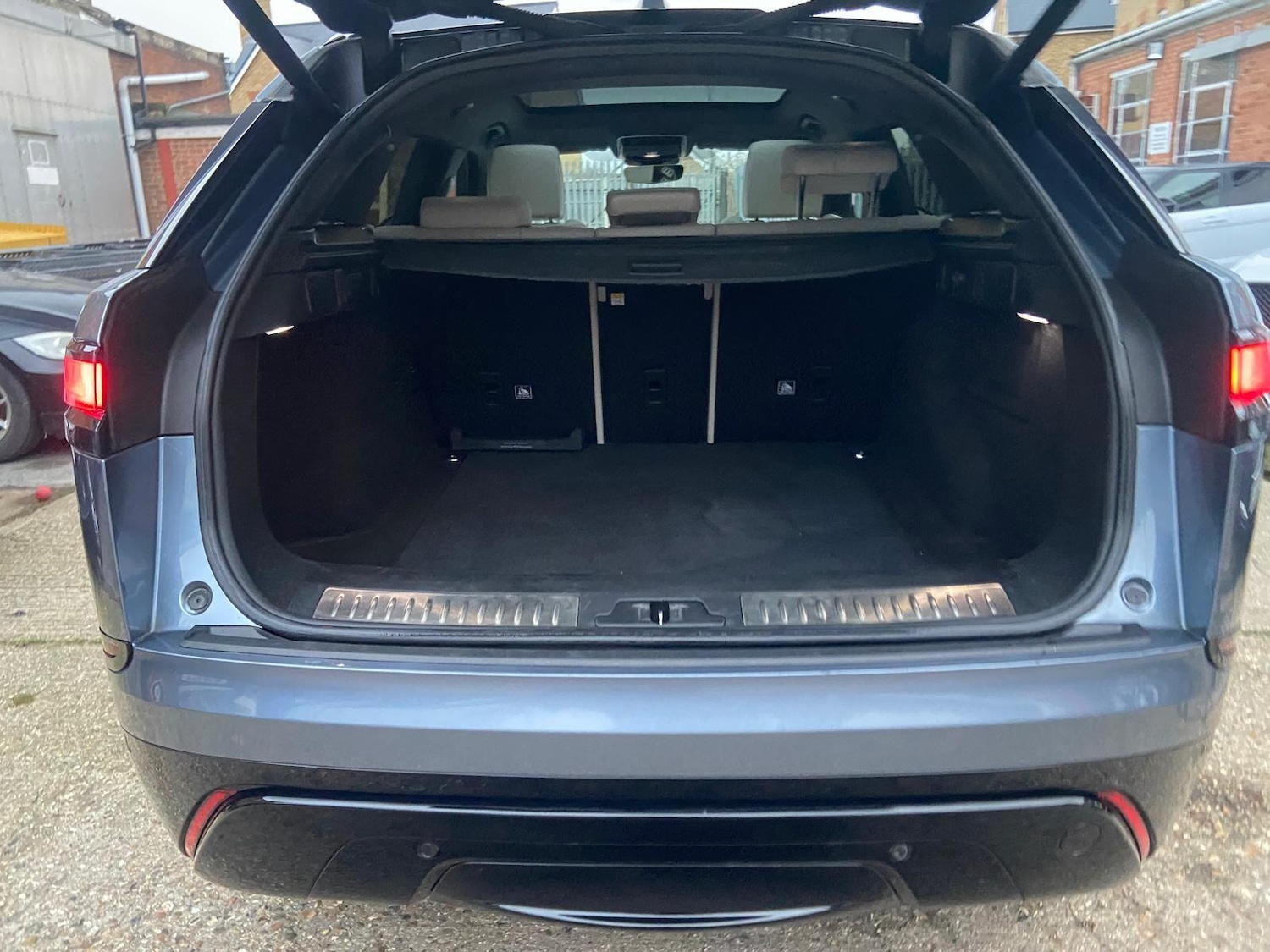 Used Land Rover Range Rover Velar 2019 for sale - 77049991: Photo 13