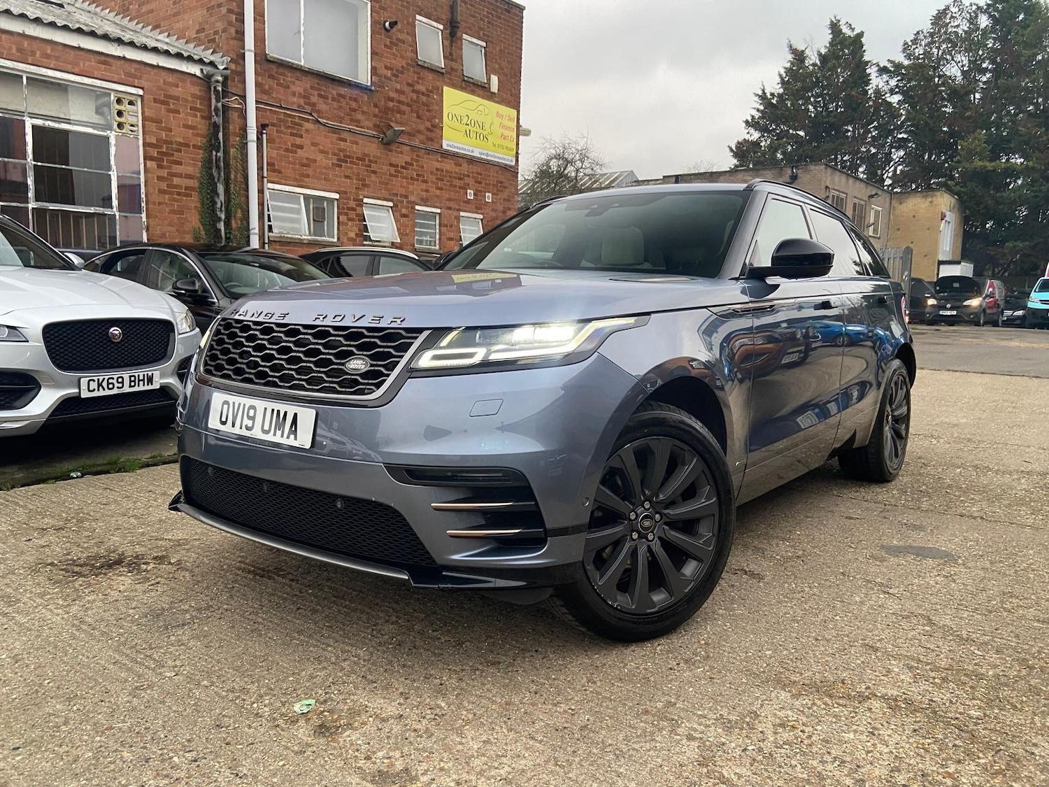 Used Land Rover Range Rover Velar 2019 for sale - 77049991: Photo 2