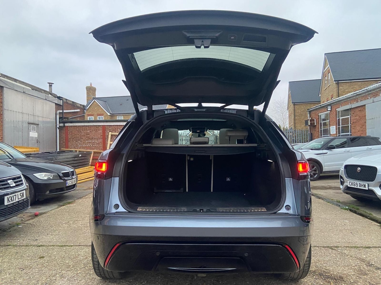 Used Land Rover Range Rover Velar 2019 for sale - 77049991: Photo 34