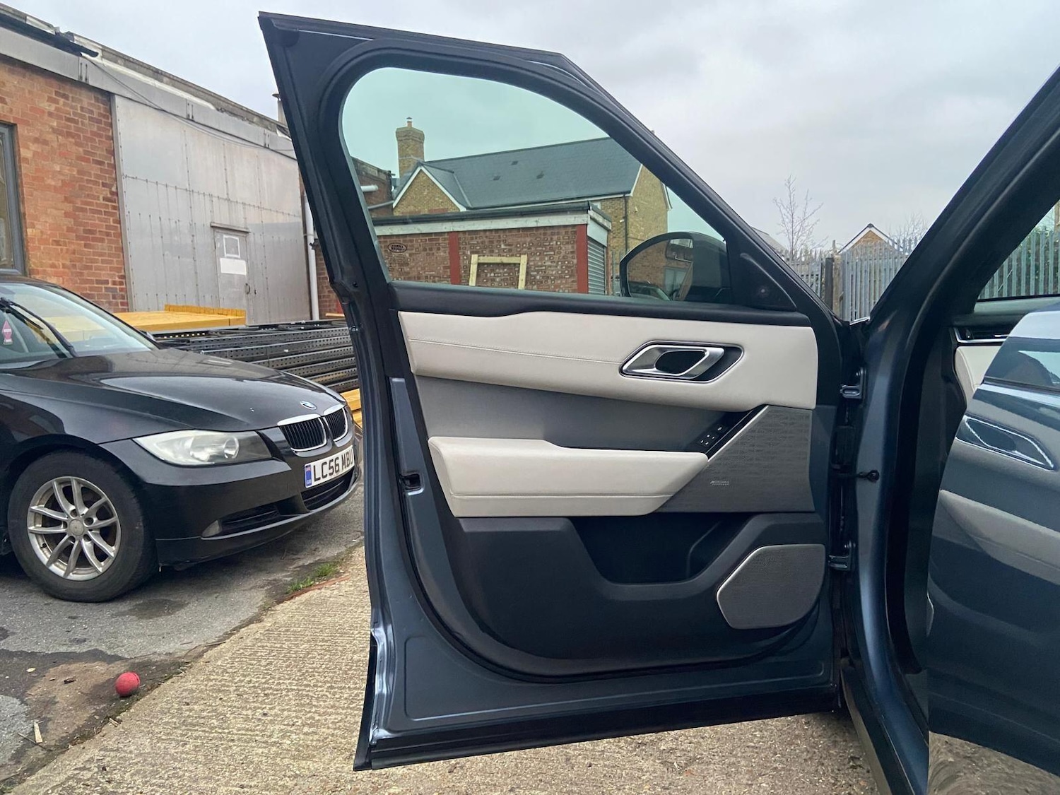 Used Land Rover Range Rover Velar 2019 for sale - 77049991: Photo 35