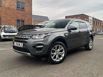 Used Land Rover Discovery Sport 2018 for sale - 78885783: Photo