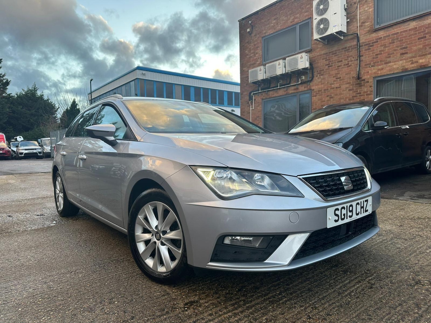 Used SEAT Leon 2019 for sale - 77305591: Photo 1