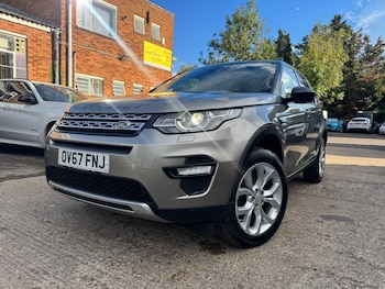 Used Land Rover Discovery Sport 2017 for sale - 75732377: Photo
