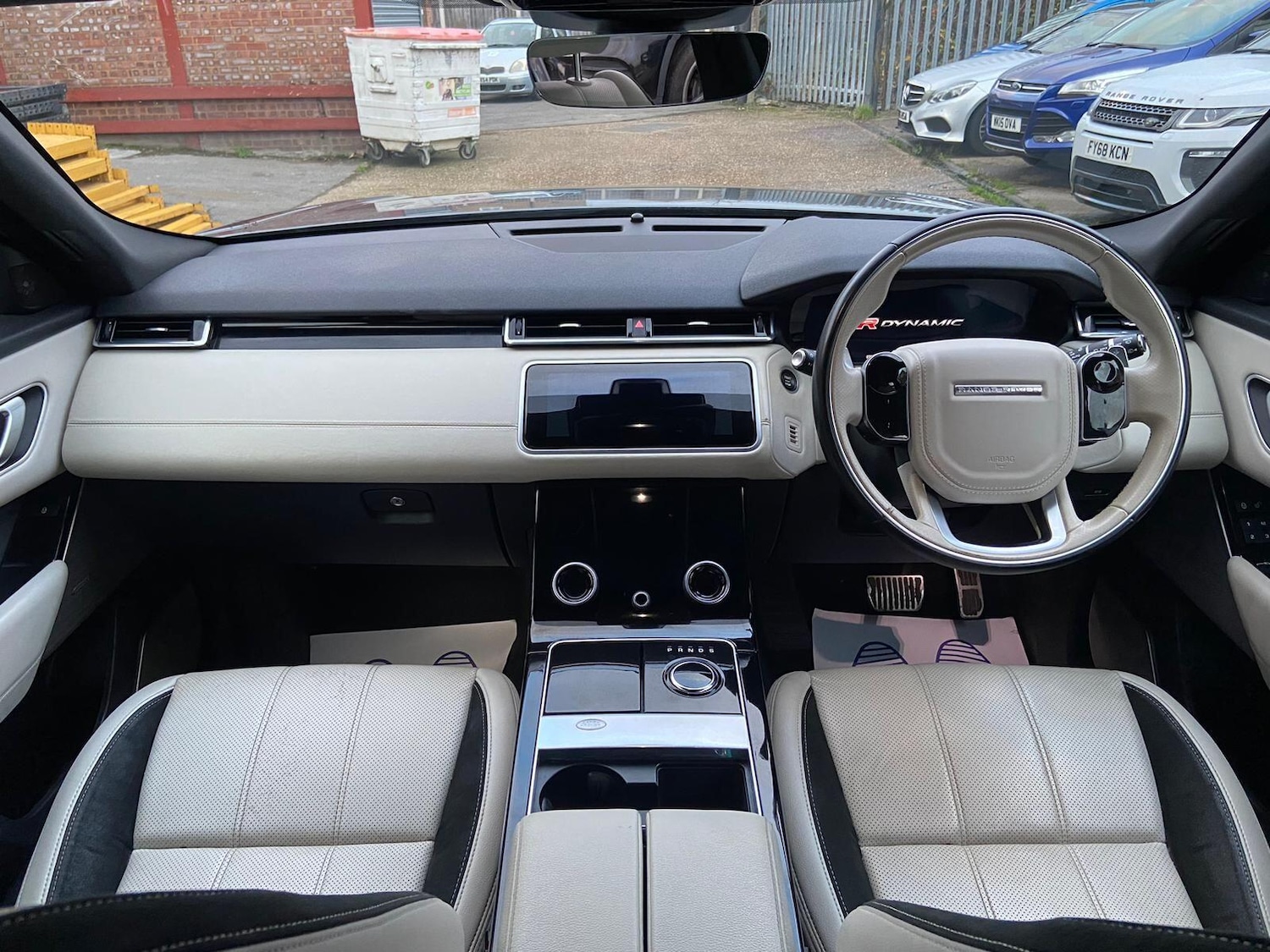 Used Land Rover Range Rover Velar 2019 for sale - 76926478: Photo 17