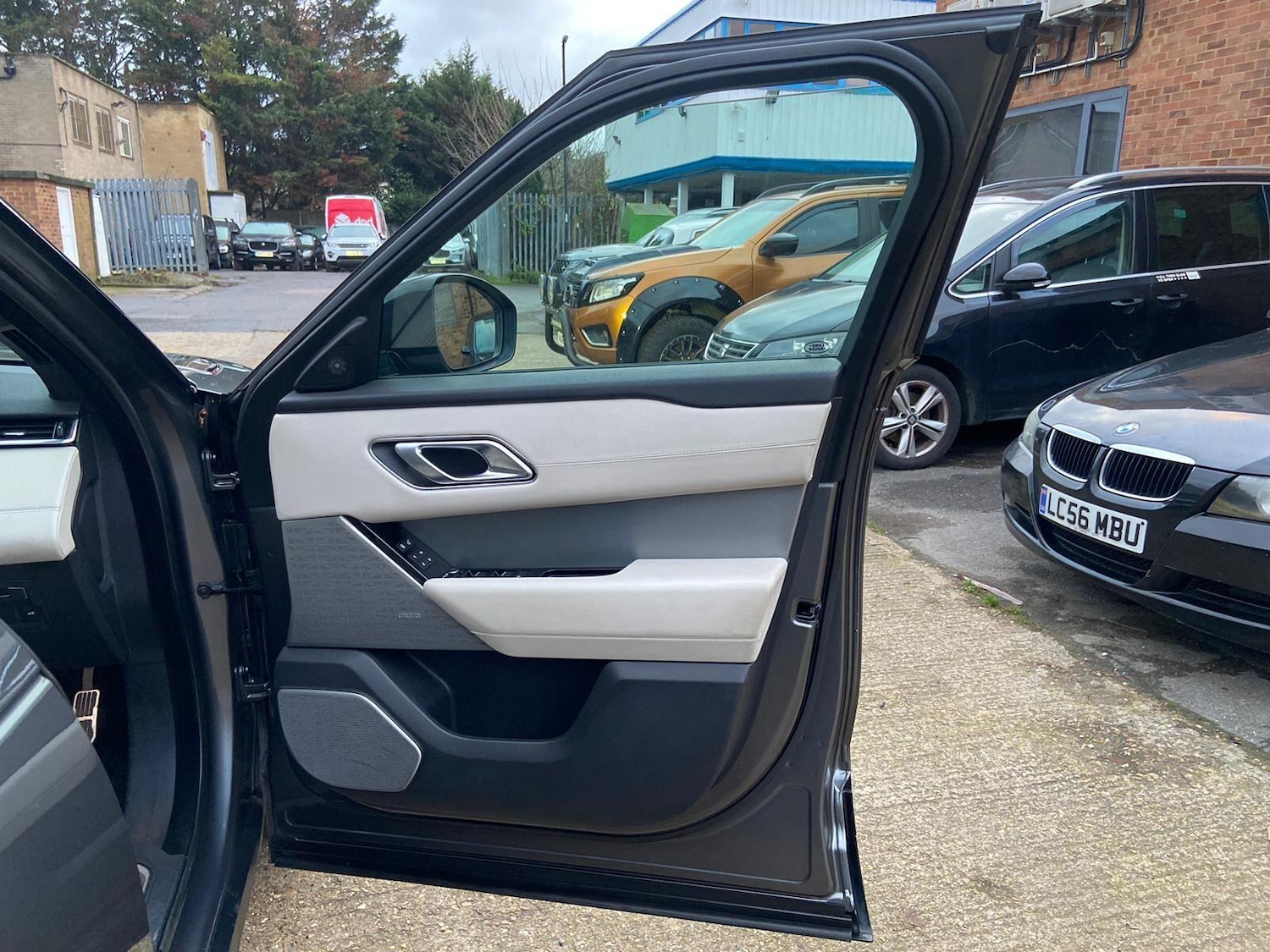 Used Land Rover Range Rover Velar 2019 for sale - 76926478: Photo 45