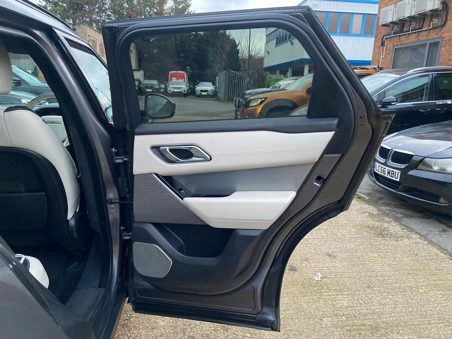 Used Land Rover Range Rover Velar 2019 for sale - 76926478: Photo 46