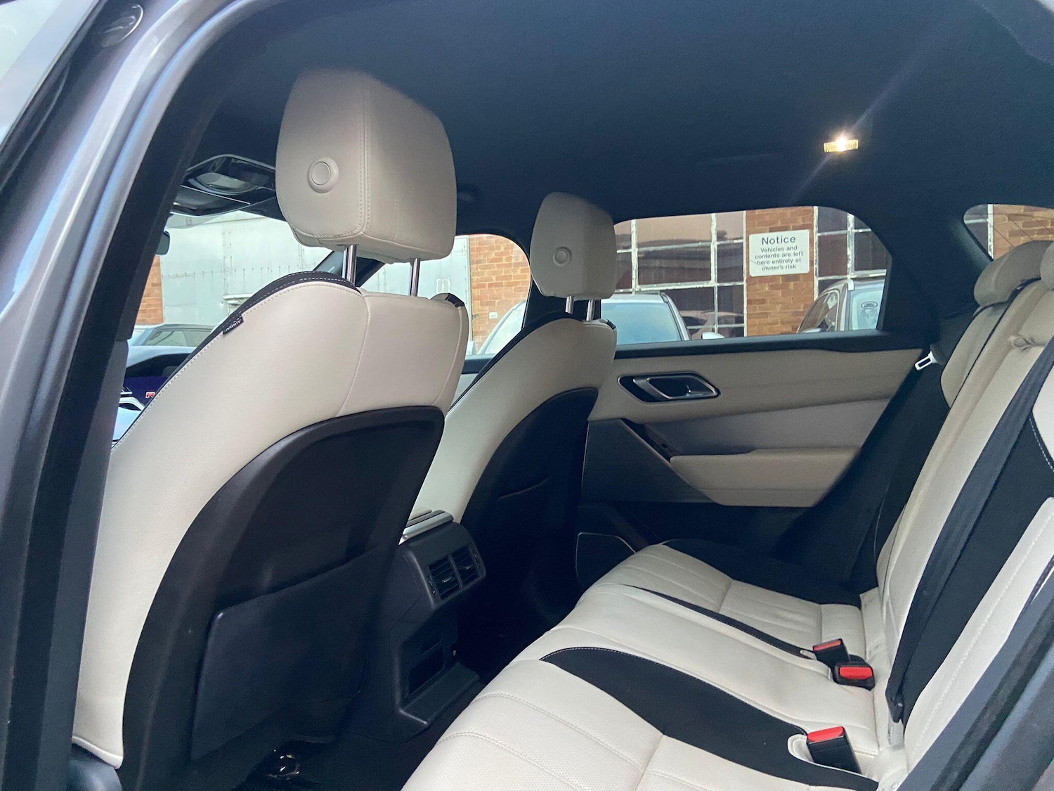 Used Land Rover Range Rover Velar 2019 for sale - 76926478: Photo 47