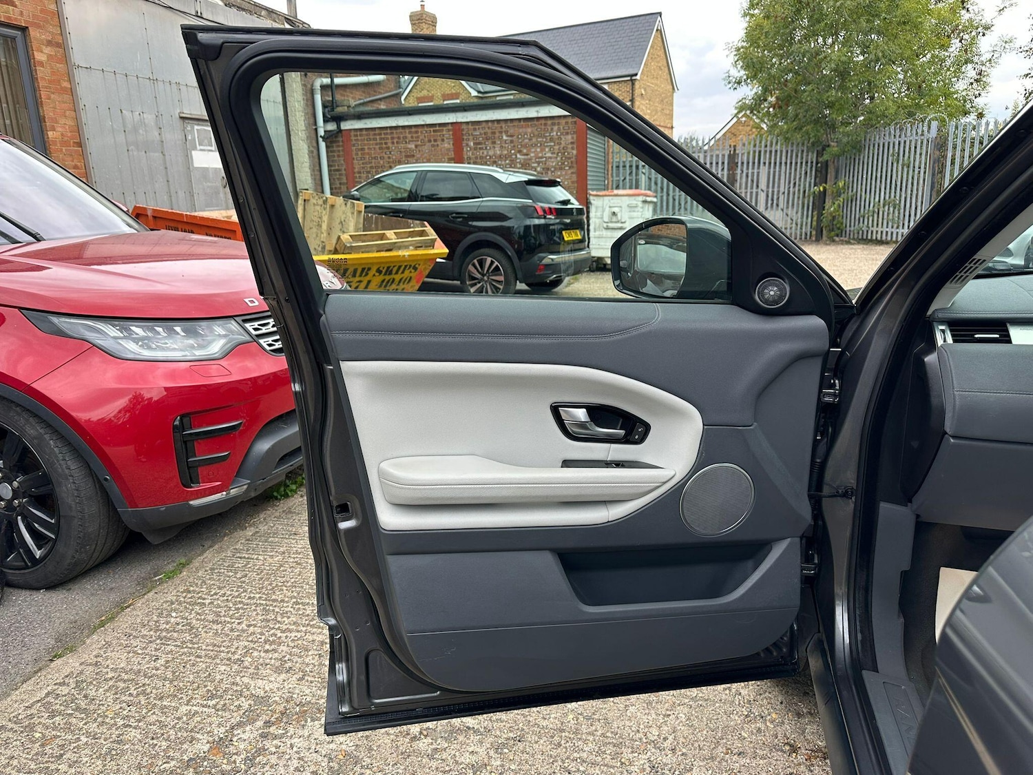 Used Land Rover Range Rover Evoque 2018 for sale - 76952906: Photo 38