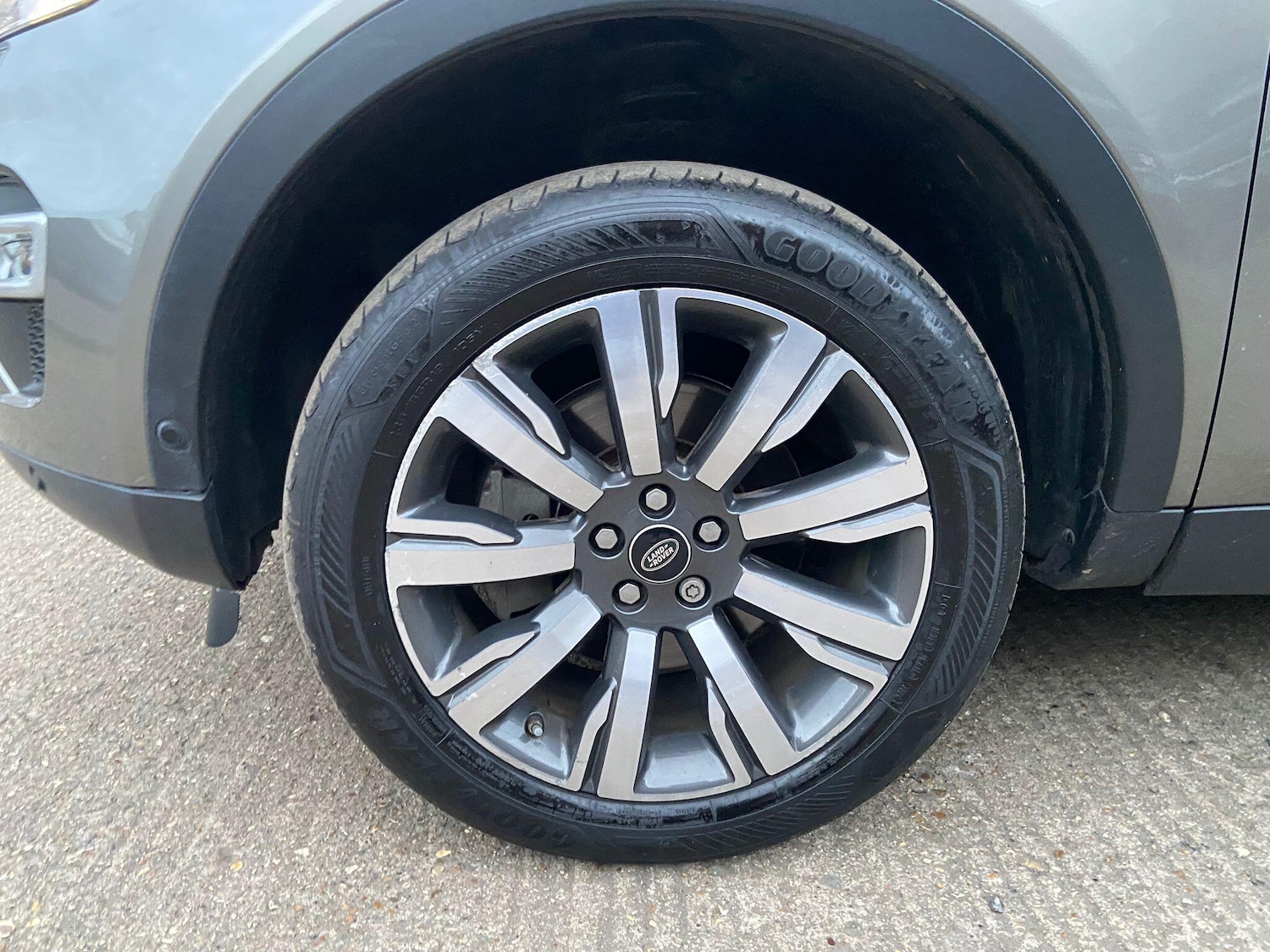 Used Land Rover Discovery Sport 2018 for sale - 78046980: Photo 37