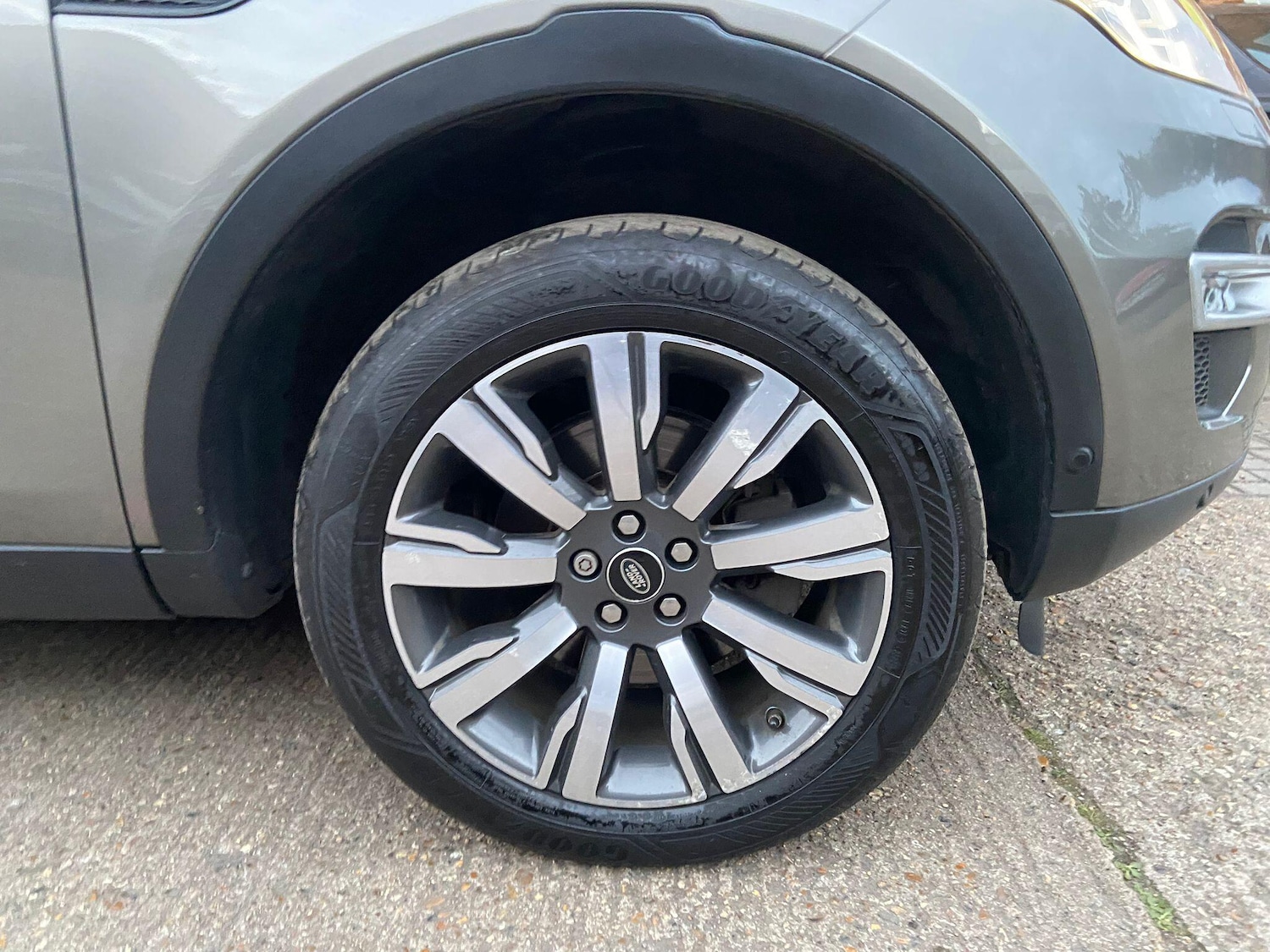 Used Land Rover Discovery Sport 2018 for sale - 78046980: Photo 38