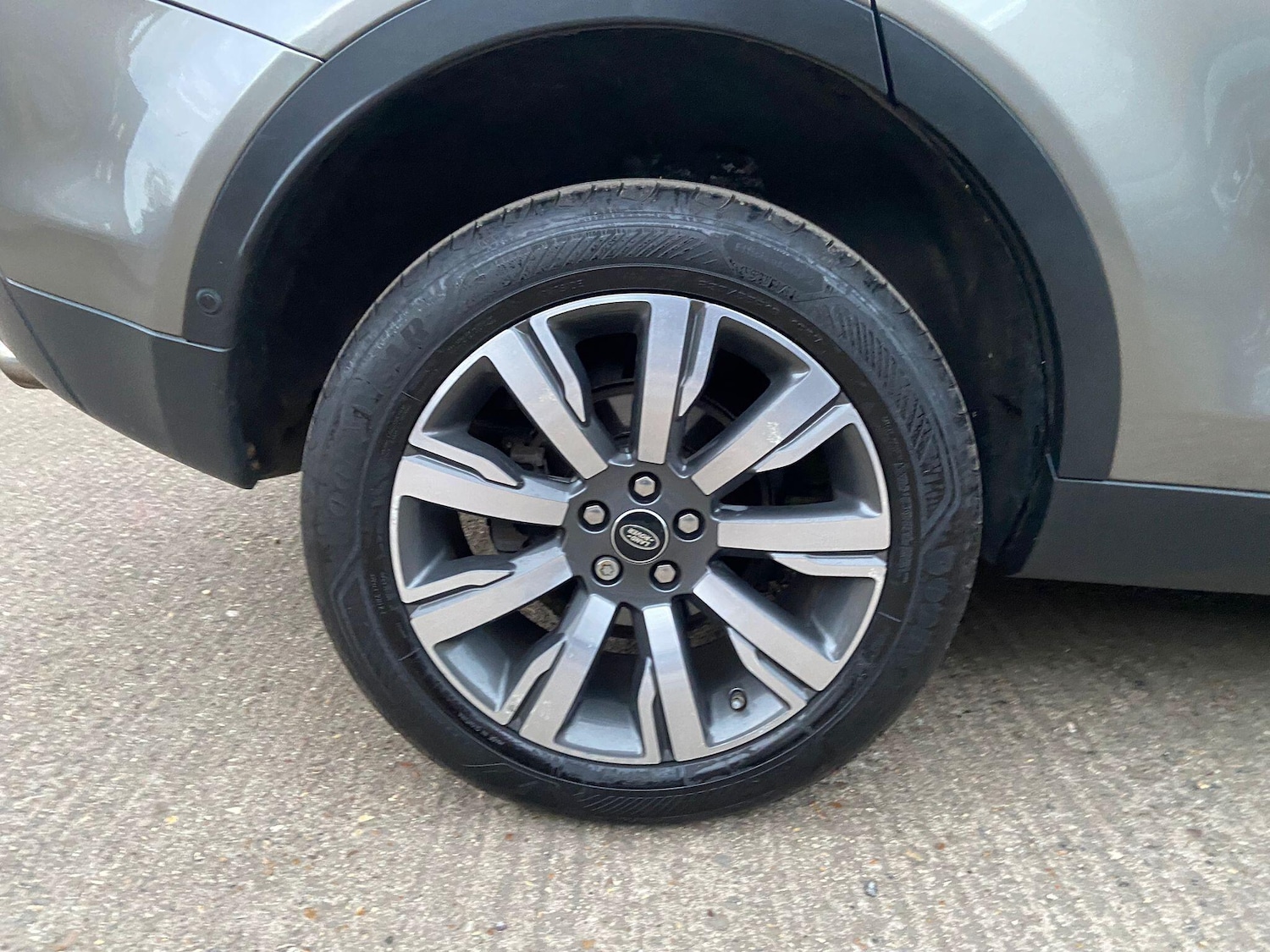 Used Land Rover Discovery Sport 2018 for sale - 78046980: Photo 40