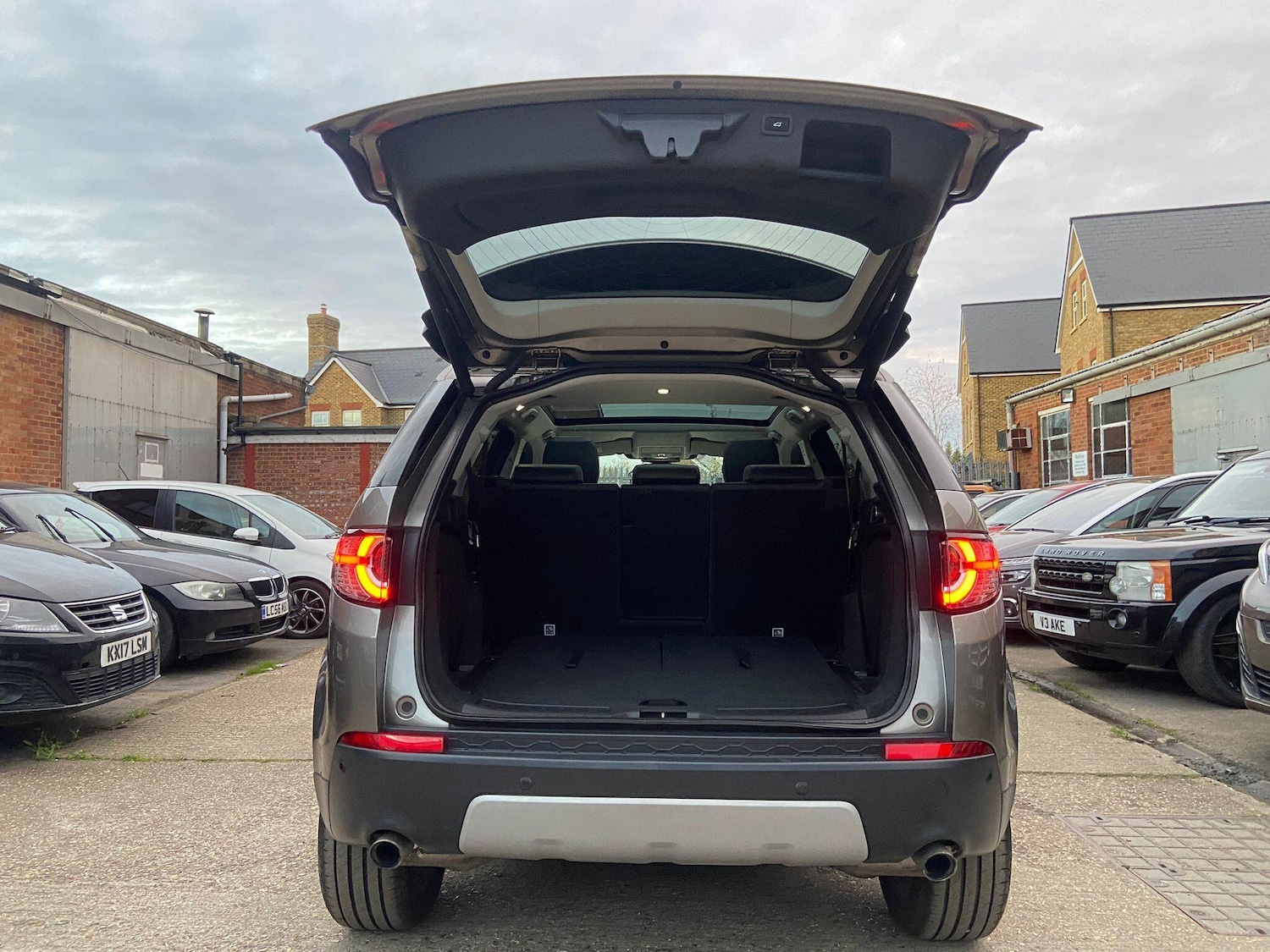 Used Land Rover Discovery Sport 2018 for sale - 78046980: Photo 41