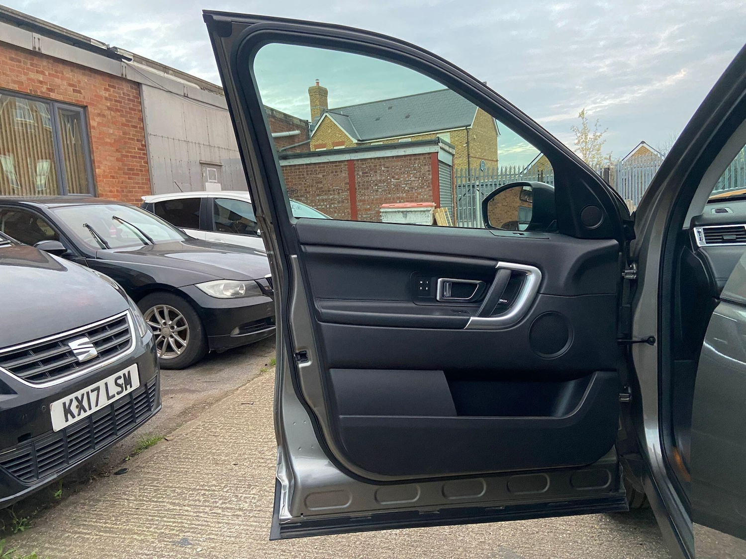 Used Land Rover Discovery Sport 2018 for sale - 78046980: Photo 42