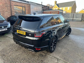 Used Land Rover Range Rover Sport 2020 for sale - 76942694: Photo