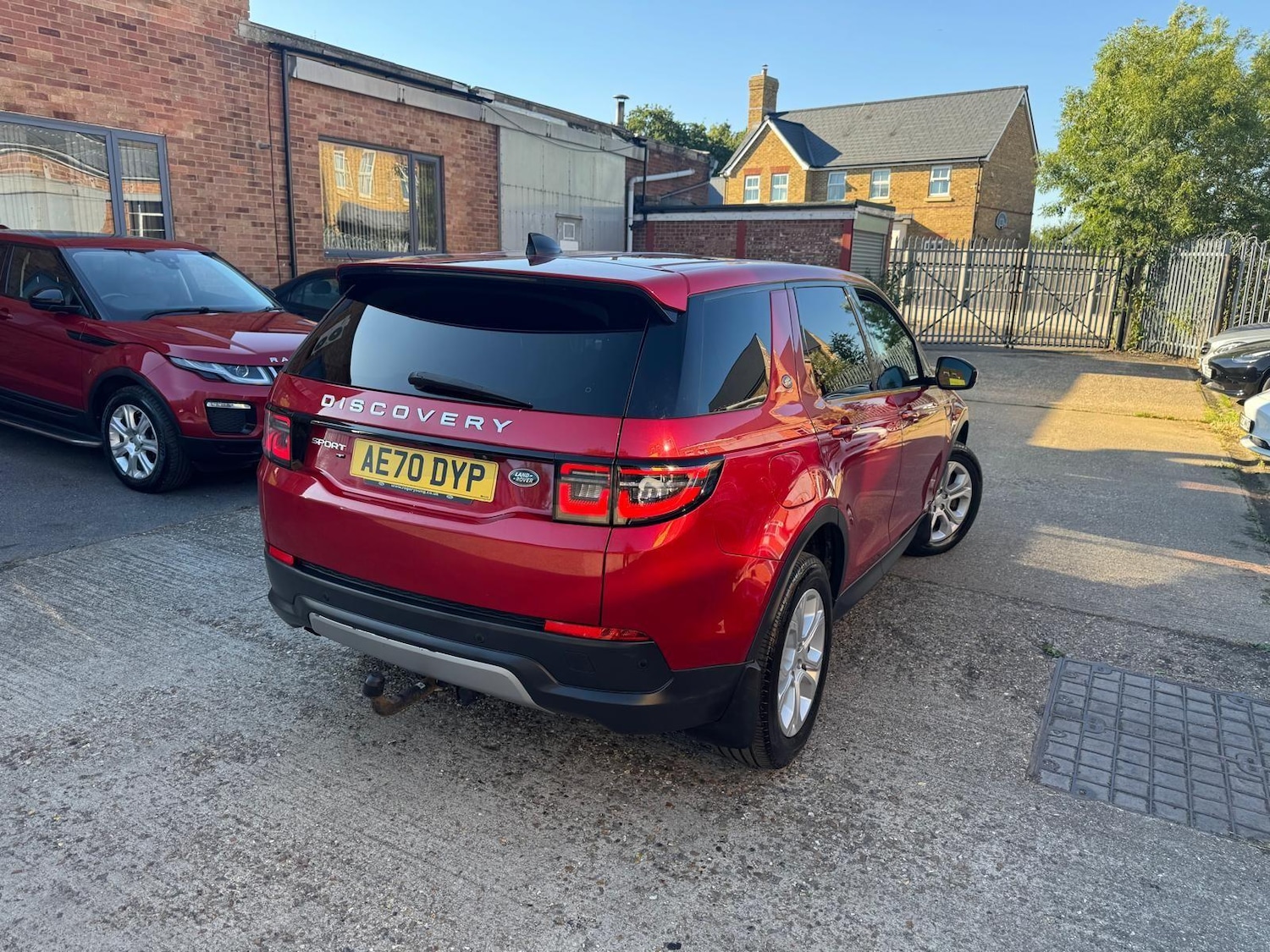 Used Land Rover Discovery Sport 2020 for sale - 76283998: Photo 3