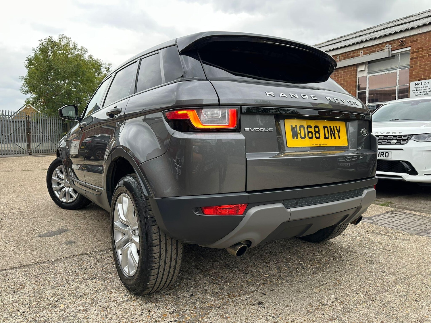 Used Land Rover Range Rover Evoque 2018 for sale - 76084416: Photo 22
