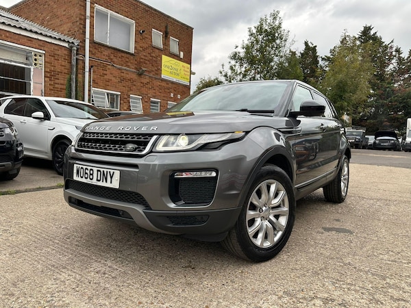 Used Land Rover Range Rover Evoque 2018 for sale - 76084416: Photo 2