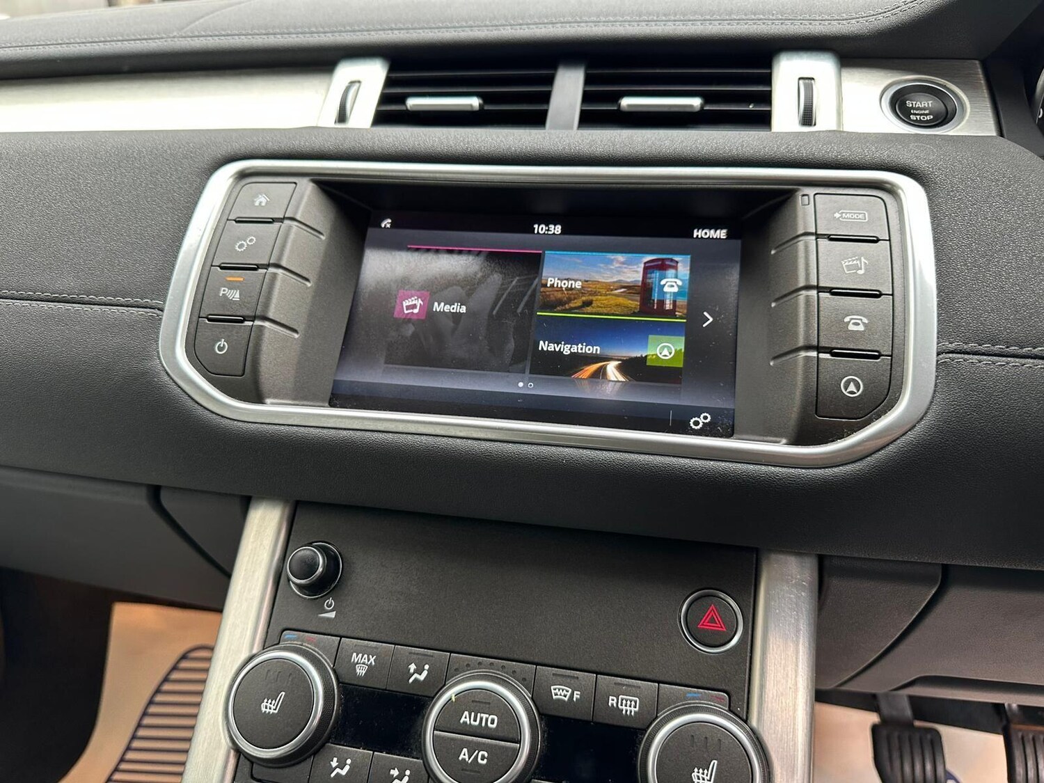 Used Land Rover Range Rover Evoque 2018 for sale - 76084416: Photo 46