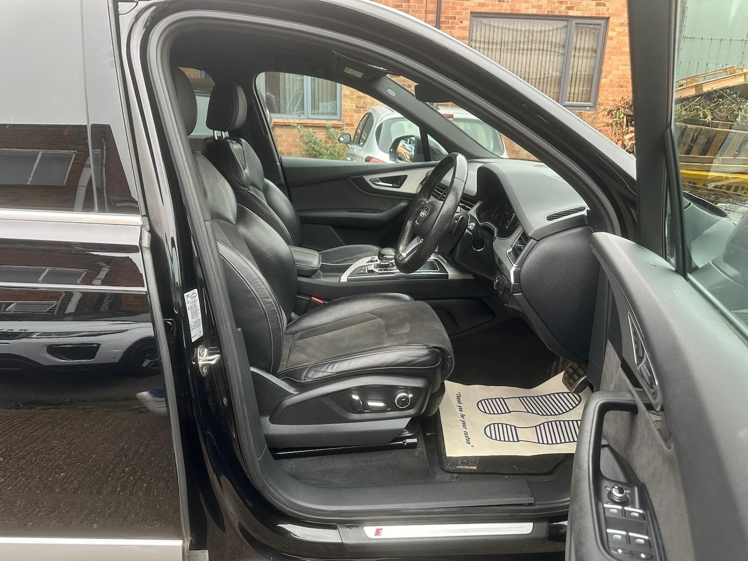 Used Audi Q7 2016 for sale - 77091760: Photo 17