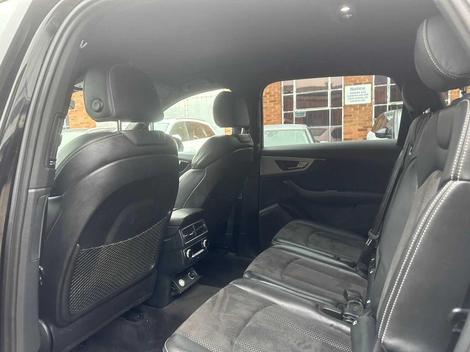 Used Audi Q7 2016 for sale - 77091760: Photo 48