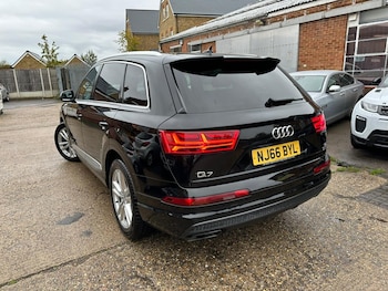 Used Audi Q7 2016 for sale - 77091760: Photo