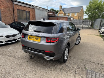 Used Land Rover Discovery Sport 2020 for sale - 75553052: Photo