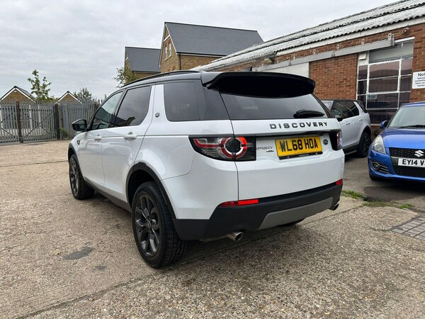 Used Land Rover Discovery Sport 2018 for sale - 76306785: Photo 10