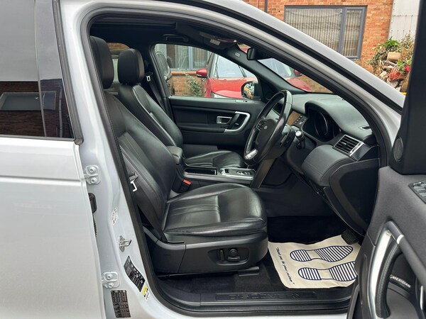 Used Land Rover Discovery Sport 2018 for sale - 76306785: Photo 17