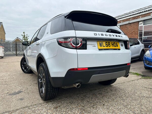 Used Land Rover Discovery Sport 2018 for sale - 76306785: Photo 22