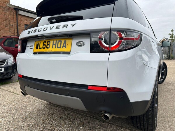 Used Land Rover Discovery Sport 2018 for sale - 76306785: Photo 31