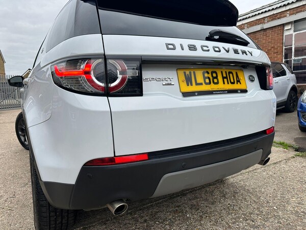 Used Land Rover Discovery Sport 2018 for sale - 76306785: Photo 32